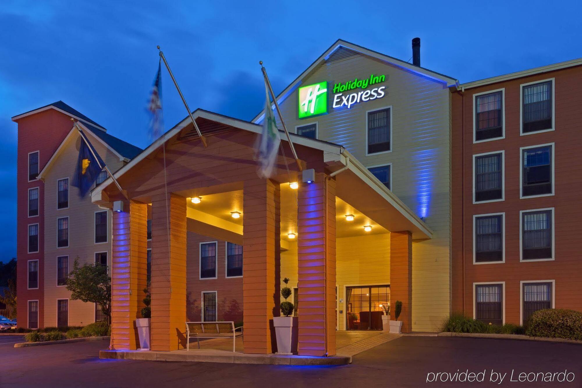 Holiday Inn Express Grants Pass By Ihg Экстерьер фото